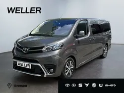 Grau Gebraucht 2024 Toyota Proace Verso Comfort Kombi | 36.380 € (Guter Preis)