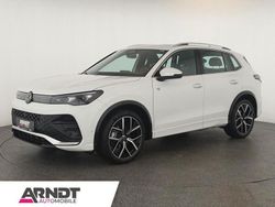 Weiss Gebraucht 2024 VW Tiguan R-line SUV | 40.084 € (Fairer Preis)