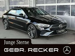 Lack kosmosschwarz Gebraucht 2024 Mercedes CLA180 Advanced Limousine | 30.750 € (Guter Preis)
