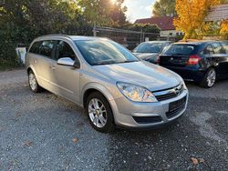 Silber Gebraucht 2005 Opel Astra Elegance Limousine | 1.490 € (Guter Preis)