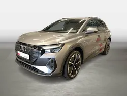 Taifungrau Gebraucht 2022 Audi Q4 e-tron S-Line SUV | 30.710 € (Guter Preis)