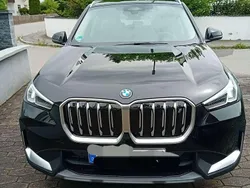 Schwarz Gebraucht 2023 BMW iX1 SUV | 39.950 € (Guter Preis)