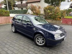 Blau Gebraucht 2000 VW Golf IV Limousine | 2.800 €