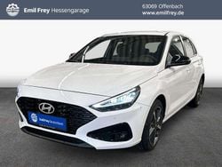 Weiss Gebraucht 2024 Hyundai i30 Advantage Limousine | 19.750 € (Guter Preis)