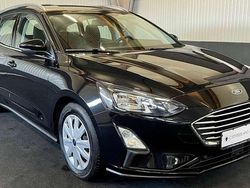 Schwarz Gebraucht 2020 Ford Focus Cool & Connect Kombi | 11.990 € (Etwas zu teuer)