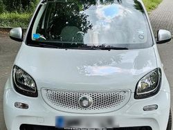Weiß Gebraucht 2014 Smart ForFour Passion Kleinwagen | 5.500 € (Fairer Preis)