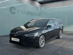 Schwarz Gebraucht 2023 Ford Focus Kombi | 23.949 € (Superpreis)