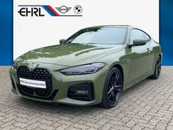 Grün Gebraucht 2022 BMW 430 M Sport Coupé | 48.488 €