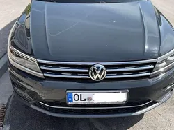 Grau Gebraucht 2019 VW Tiguan Highline SUV | 24.500 € (Guter Preis)