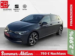 Grau Gebraucht 2020 VW Golf VIII Style Limousine | 21.450 € (Fairer Preis)