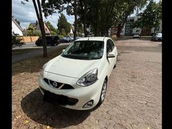 Weiß Gebraucht 2014 Nissan Micra Kleinwagen | 5.200 €