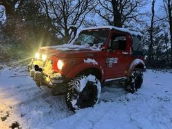 Rot Gebraucht 1990 Suzuki Samurai SUV | 6.991 €