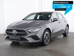 Grau Gebraucht 2024 Mercedes A250 Progressive Limousine | 29.690 € (Fairer Preis)