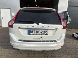 Weiß Gebraucht 2017 Volvo XC60 Summum SUV | 19.499 € (Etwas zu teuer)