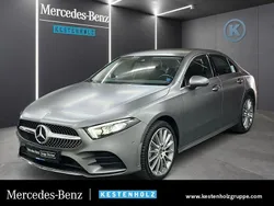 Manufaktur mountaingrau magno Gebraucht 2022 Mercedes A250 AMG Limousine | 29.490 € (Fairer Preis)