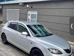 Silber Gebraucht 2005 Mazda 3 Comfort Limousine | 500 € (Superpreis)