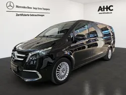 Obsidianschwarz metallic Gebraucht 2023 Mercedes V300 Van / Kleinbus | 59.976 € (Guter Preis)