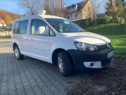 Weiß Gebraucht 2012 VW Caddy Comfortline Van / Kleinbus | 5.999 € (Fairer Preis)