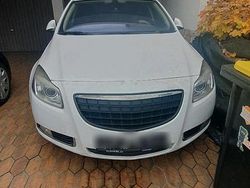 Weiß Gebraucht 2009 Opel Insignia Kombi | 1.900 € (Superpreis)