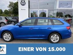 Blau metallic Gebraucht 2023 Skoda Octavia Ambition Kombi | 27.690 € (Fairer Preis)