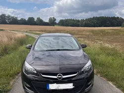 Braun Gebraucht 2013 Opel Astra Active Limousine | 7.000 € (Fairer Preis)