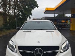 Weiß Gebraucht 2016 Mercedes GLE350 SUV | 28.650 €