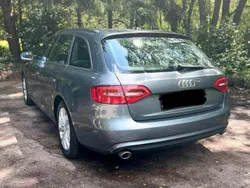 Grau Gebraucht 2012 Audi A4 Kombi | 9.500 € (Guter Preis)