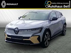 Grau kqj + schwarz gne Gebraucht 2023 Renault Mégane Iconic Limousine | 35.490 € (Teuer)