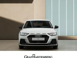 Grau Neu 2025 Audi A1 Sportback Advanced Kleinwagen | 25.183 € (Guter Preis)