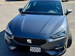Grau Gebraucht 2021 Seat Leon FR Kombi | 21.500 € (Guter Preis)