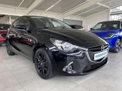 Onyxschwarz (metallic) Gebraucht 2018 Mazda 2 Kizoku Kleinwagen | 9.990 € (Etwas zu teuer)