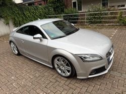 Silber Gebraucht 2009 Audi TTS Sport Coupé | 18.900 € (Teuer)