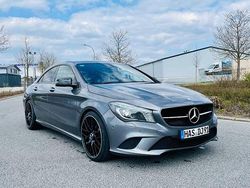 Grau Gebraucht 2013 Mercedes CLA250 Limousine | 19.300 €