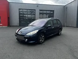 Blau Gebraucht 2006 Peugeot 307 Kombi | 2.100 €