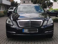 Schwarz Gebraucht 2013 Mercedes E250 Kombi | 9.499 € (Teuer)