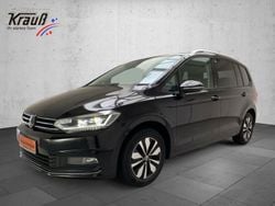 Deep black perleffekt Gebraucht 2024 VW Touran Move Van / Kleinbus | 30.900 € (Superpreis)