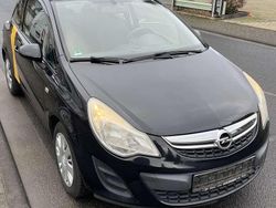 Schwarz Gebraucht 2012 Opel Corsa Kleinwagen | 1.100 € (Guter Preis)