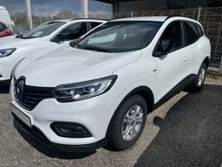 Weiß Gebraucht 2021 Renault Kadjar Black Edition SUV | 23.500 € (Etwas zu teuer)