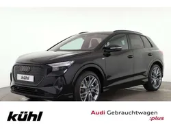 Mythosschwarz metallic Gebraucht 2024 Audi e-tron S-Line SUV | 49.980 € (Fairer Preis)