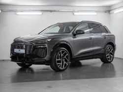 Grau Neu 2025 Audi Q6 e-tron Performance SUV | 93.470 €