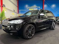 Saphirschwarz Gebraucht 2017 BMW X5 M SUV | 25.980 € (Fairer Preis)