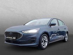 Blau Gebraucht 2022 Ford Focus Titanium Limousine | 15.990 € (Etwas zu teuer)