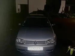 Silber Gebraucht 1999 VW Golf IV Kleinwagen | 1.400 € (Fairer Preis)