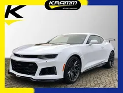 Summit white Gebraucht 2021 Chevrolet Camaro Coupé | 74.800 €