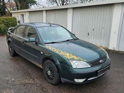 Grün Gebraucht 2005 Ford Mondeo Ambiente Limousine | 1.221 € (Superpreis)