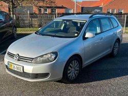 Silber Gebraucht 2010 VW Golf Plus Trendline Van / Kleinbus | 1.800 € (Teuer)