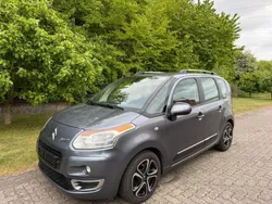 Grau Gebraucht 2009 Citroën C3 Picasso Exclusive Van / Kleinbus | 3.790 € (Fairer Preis)