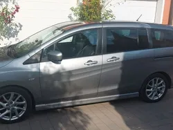 Silber Gebraucht 2012 Mazda 5 Sports-Line Van / Kleinbus | 4.500 € (Guter Preis)
