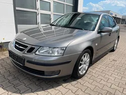 Beige Gebraucht 2004 Saab 9-3 Limousine | 5.880 € (Fairer Preis)