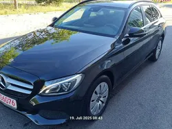 Schwarz/baltic black Gebraucht 2017 Mercedes C200 Kombi | 17.950 € (Fairer Preis)